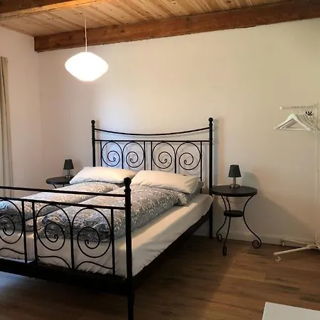 Reetdachhaus Ruexbuell Apartment