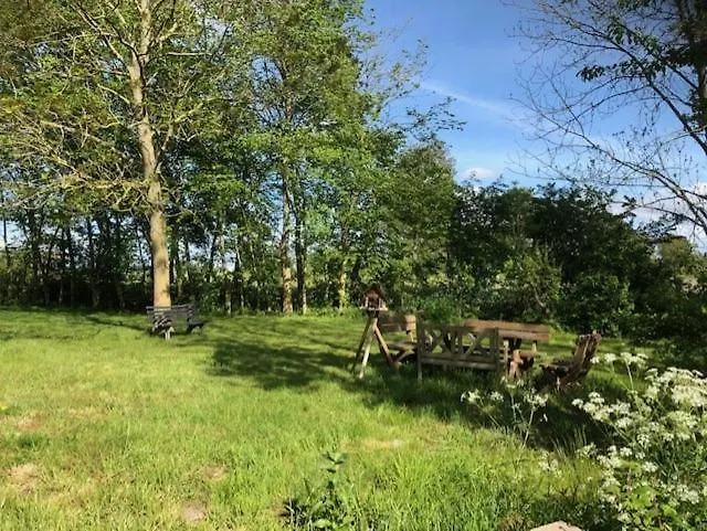 Reetdachhaus Ruexbuell * Vollerwiek